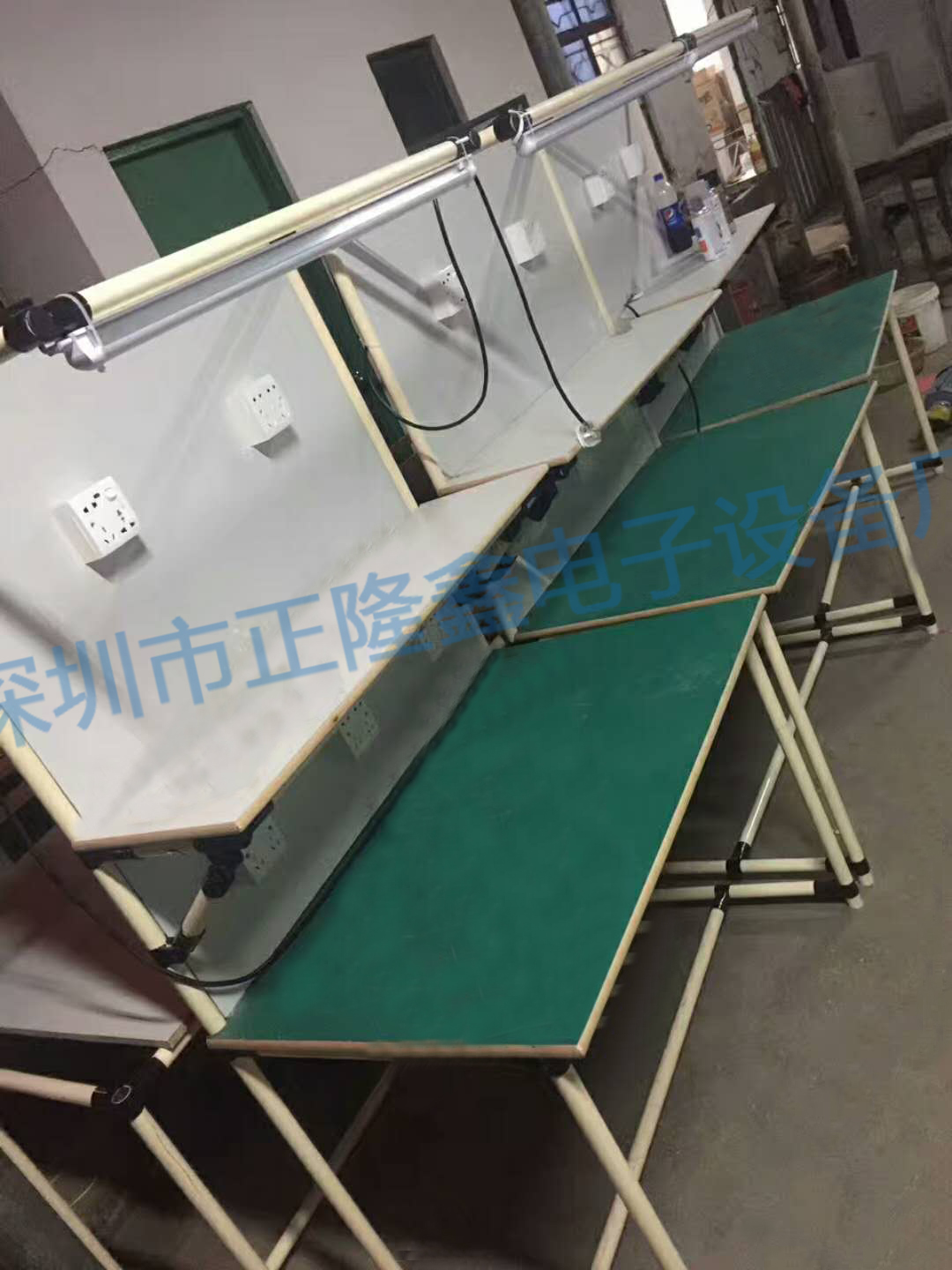 防靜電工作臺廠家